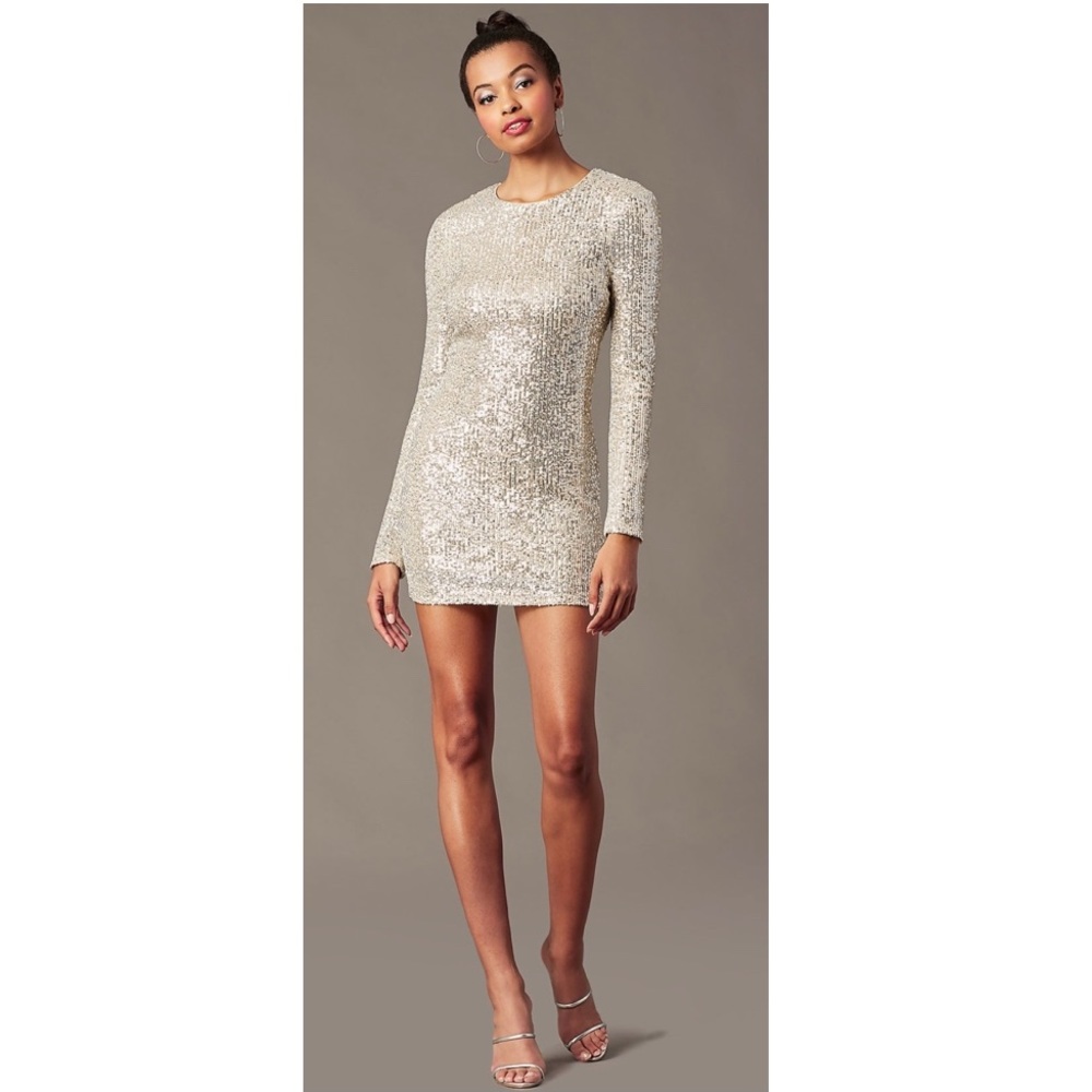 🆕NWT champagne colored sequin dress by Just Me